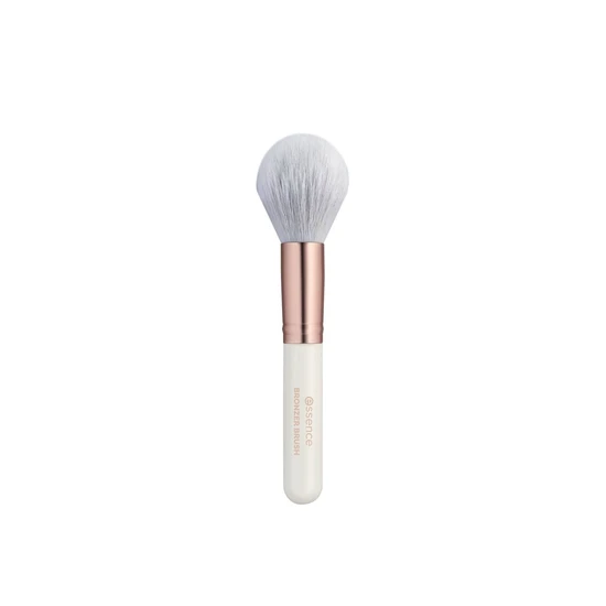 essence Bronzer Brush