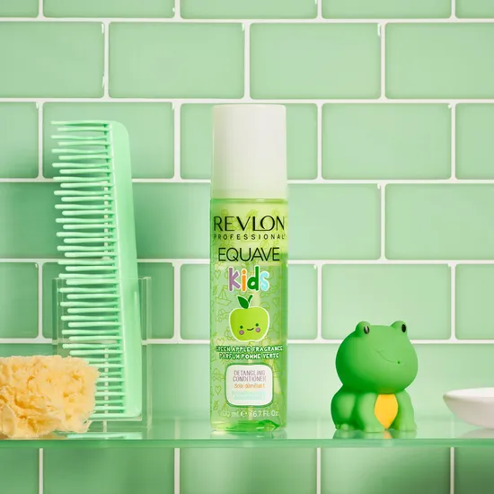 Revlon Unisex Kids White Equave Kids Detangling Conditioner Green Apple 200Ml In - Image 3
