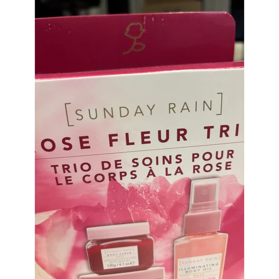 Sunday Rain Rose Fleur Trio