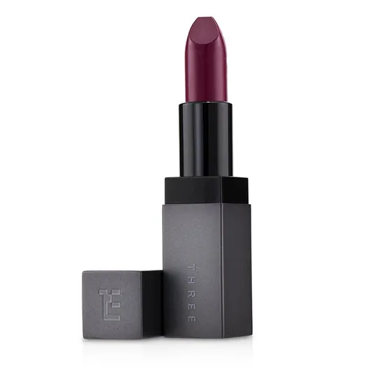 THREE Daringly Distinct Lipstick