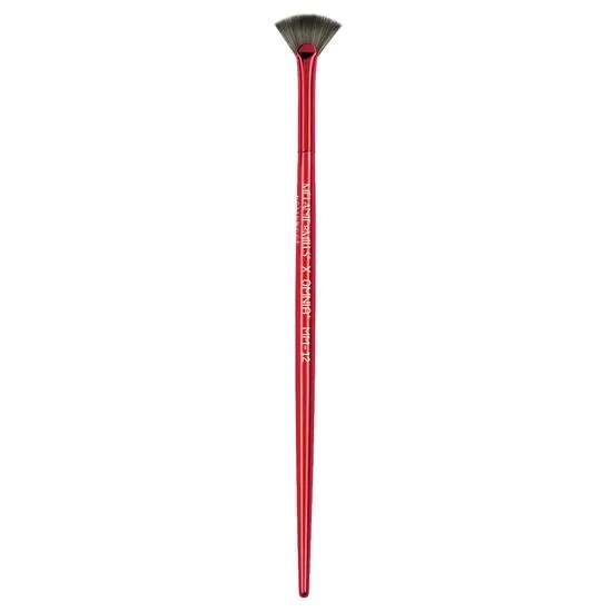 Melanie Mills Hollywood Fan Brush For Mascara