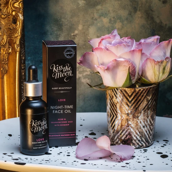 Kiss LOVE NIGHT-TIME FACE OIL