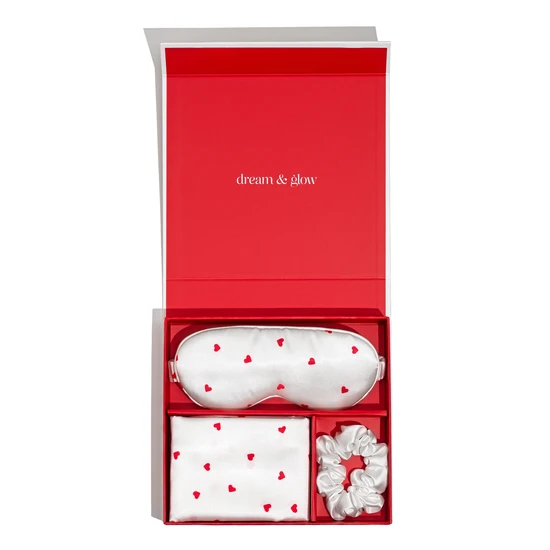 Silver Cloud Heart Print Satin Giftset Infused With Silver Ions - Image 5