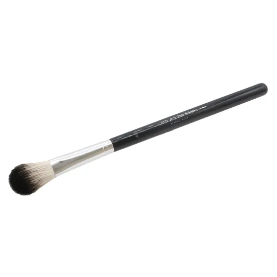 Anastasia Beverly Hills Brush A23 Large Tapered Blending Brush