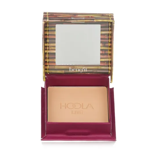Benefit Hoola Light Matte Bronzer