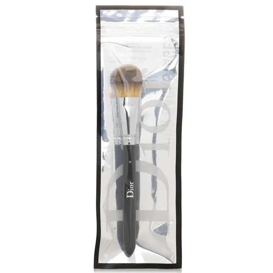 DIOR Backstage Light Coverage Fluid Foundation Brush 11