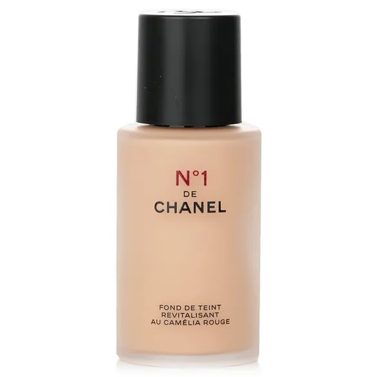 CHANEL No. 1 De Chanel Red Camellia Revitalising Foundation