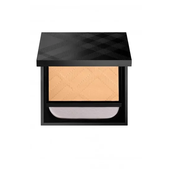 BURBERRY Matte Glow Compact Foundation