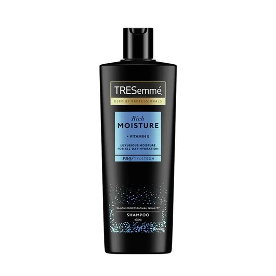 Tresemmé Rich Moisture Vitamin E Shampoo 685Ml