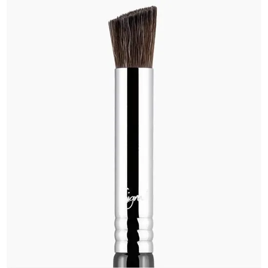 Sigma Beauty E71 Highlight Diffuser Brush