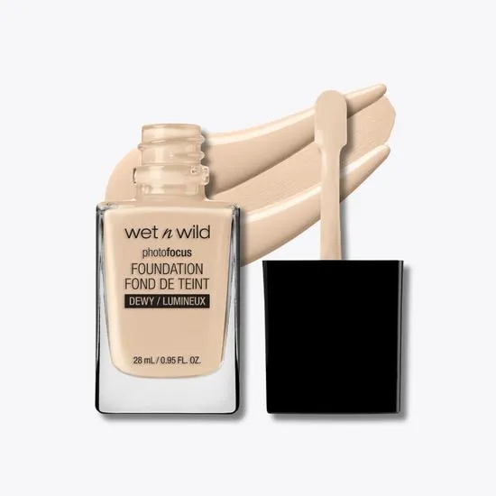 Wet N Wild Photo Focus Dewy Foundation