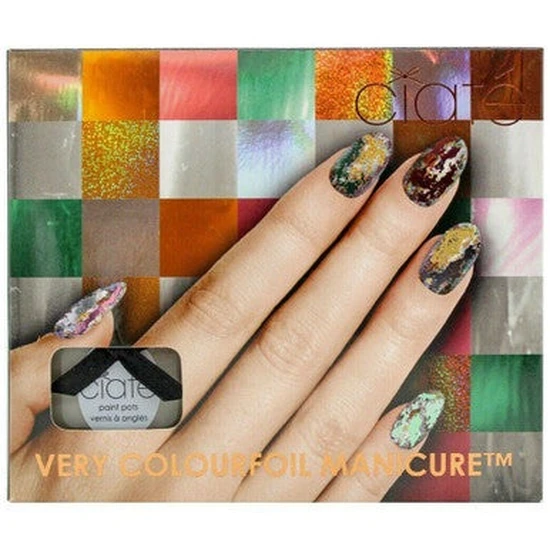 Ciaté London Very Colourfoil Manicure Wonderland Gift Set 13.5ml Cream Soda Nail Polish 30x Metallic Foil Sheets In 6 Shades + 5ml Foil Fix Glue + Nail Wheel