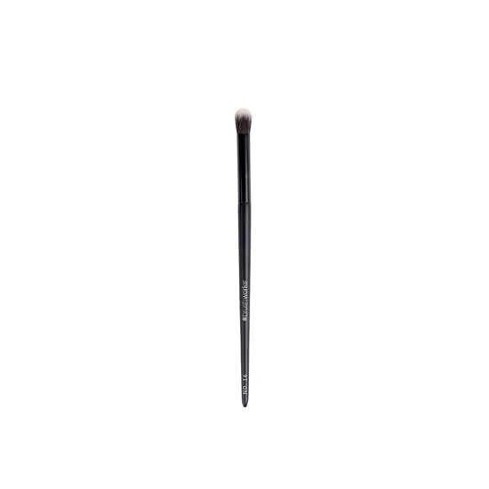 Brushworks No. 16 Tapered Blending Eye Brush