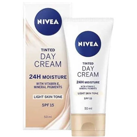 Nivea Light Tinted 24h Moisture Day Cream