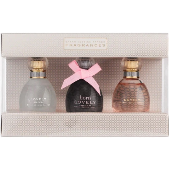 Sarah Jessica Parker Lovely Gift Set 10ml Lovely Sheer Eau De Parfum + 10ml Born Lovely Eau De Parfum + 10ml Lovely Eau De Parfum