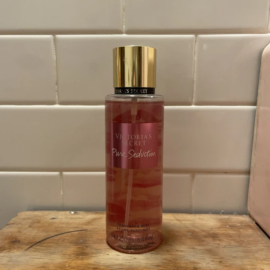 Victoria's Secret Pure Seduction Body Mist