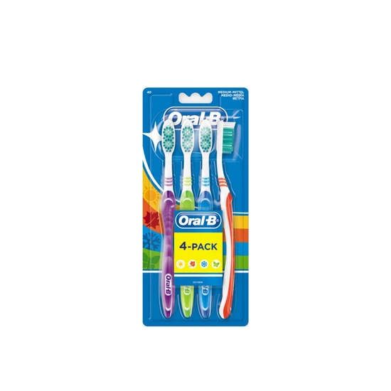 Oral B Toothbrush Medium