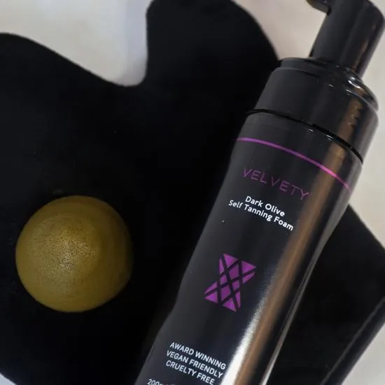 Rose & Caramel Velvety Dark Olive Tanning Mousse 200ml