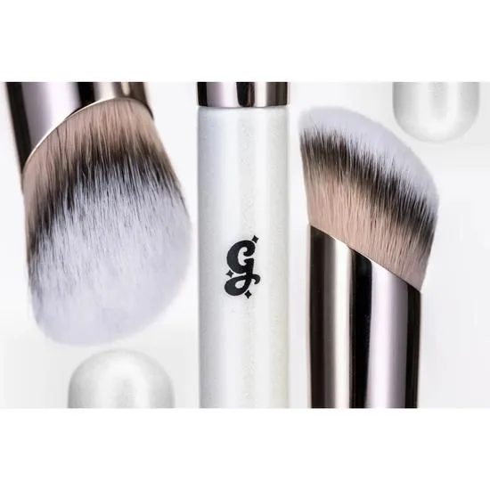 Glisten Cosmetics Blush Brush