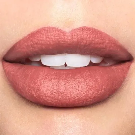 Revlon Super Lustrous The Luscious Mattes Lipstick 026 Getting Serious