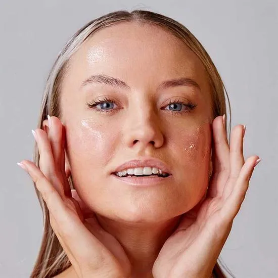 Antipodes Gospel Vitamin C Skin-Glow Gel Cleanser 200ml