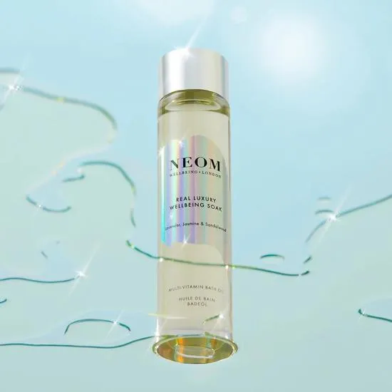 Neom Organics Real Luxury Wellbeing Soak Multi-Vitamin Bath Oil 100ml