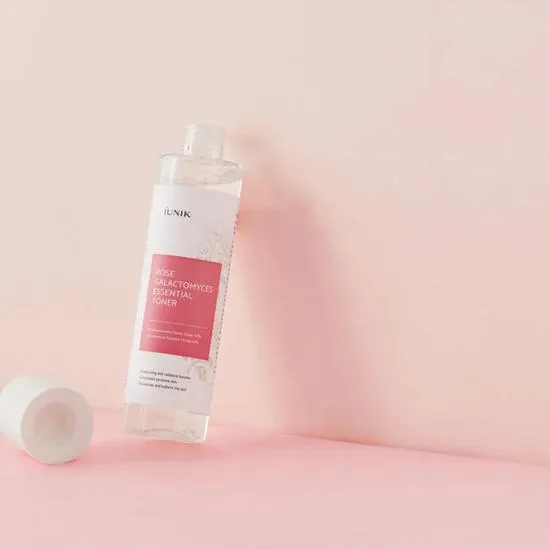 IUNIK Rose Galactomyces Essential Toner 200ml