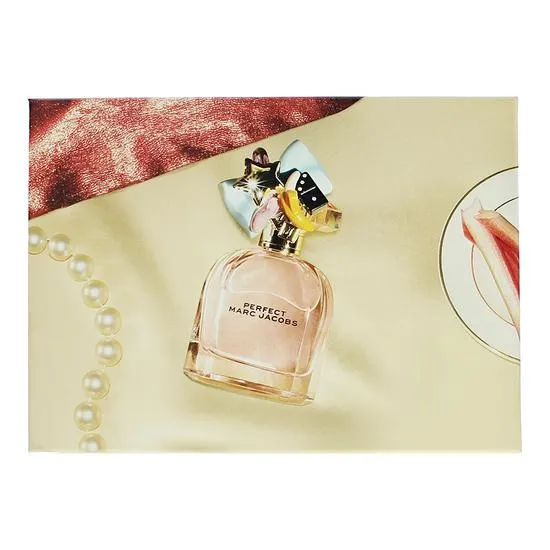 Marc Jacobs Perfect Eau De Parfum Gift Set 100ml Eau De Parfum, 75ml Body Lotion, 75ml Shower Gel
