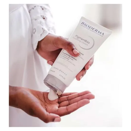 Bioderma Pigmentbio Brightening & Exfoliating Cleanser Anti-Dark Spot 200ml
