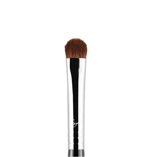 Sigma Beauty Firm Shader Brush E57