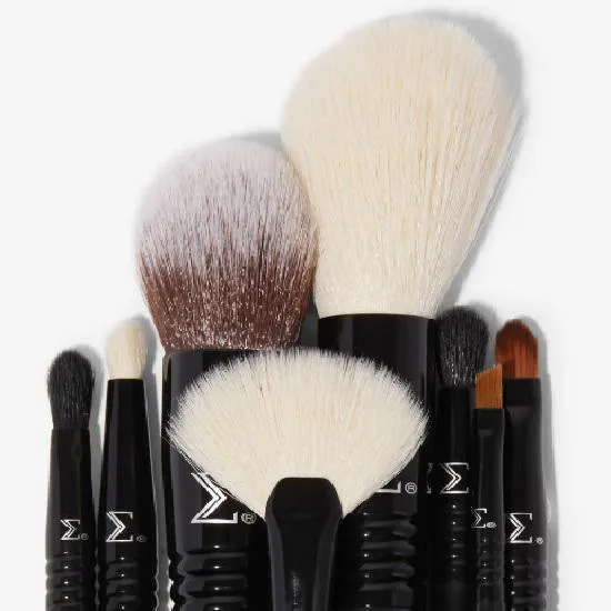 Sigma Beauty X Samantha Brush Set 8 Piece set