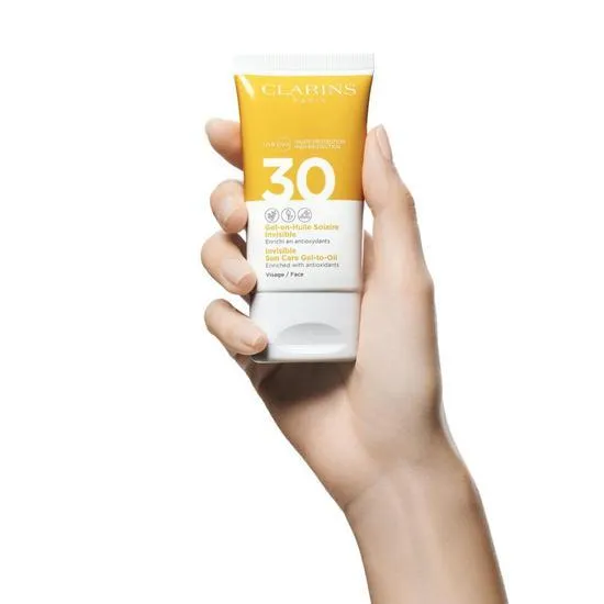 Clarins Invisible Sun Care Gel To Oil SPF 30 50ml