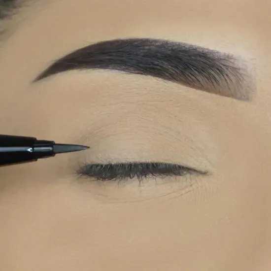 Lilly Lashes Power Liner Black