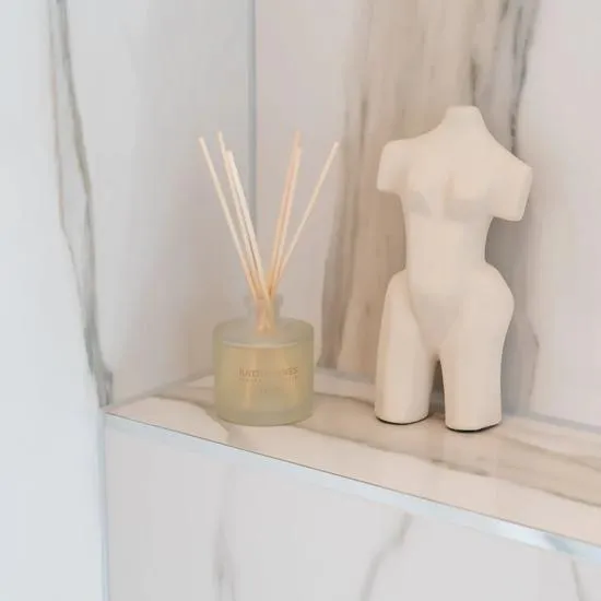 Rathbornes 1488 Dublin Tea Rose, Oud & Patchouli Scented Reed Diffuser