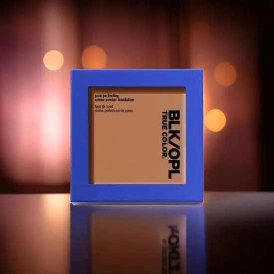 Black Opal True Colour Pore Perfecting Powder Foundation 240 Heavenly Honey