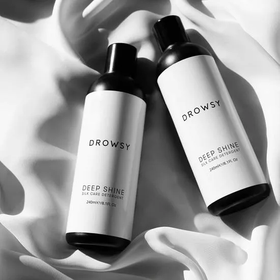 Drowsy Deep Shine Silk Mask Detergent