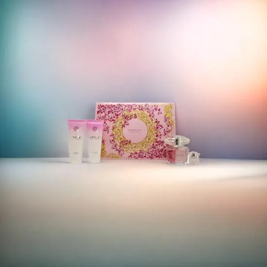 Versace Bright Crystal Gift Set 90ml Eau De Toilette + 100ml Body Lotion + 100ml Shower Gel + 5ml Eau De Toilette