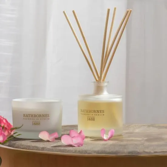 Rathbornes 1488 Dublin Tea Rose Candle 75g