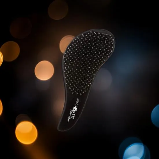 Head Jog 111 Mane Tamer Brush Black