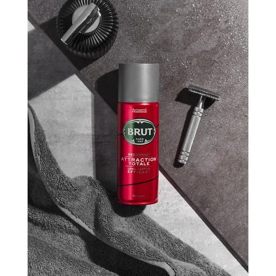 Brut Attraction Totale Deodorant Spray 200ml