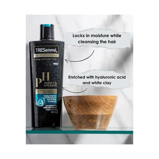 TRESemmé Pro Collection Purify & Hydrate White Clay Shampoo For Greasy Hair 400ml