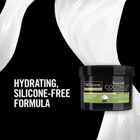 TRESemmé Nourish Coconut Rinse Out Treatment With Coconut Oil & Aloe Vera 440ml