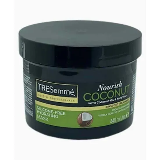 TRESemmé Nourish Coconut Rinse Out Treatment With Coconut Oil & Aloe Vera 440ml