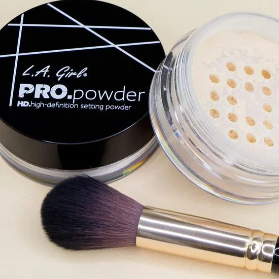 L.A. Girl Pro.Powder HD Setting Powder Banana Yellow