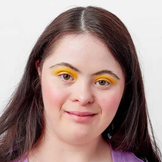 Glow Hub Gen Gleam Collagen Up Lip Gloss Milked