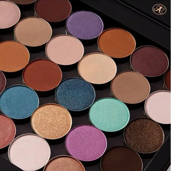 Anastasia Beverly Hills Eyeshadow Singles Deep Plum-Ultra Matte