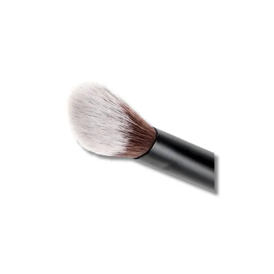 Brushworks No. 25 Brightening Concealer Brush