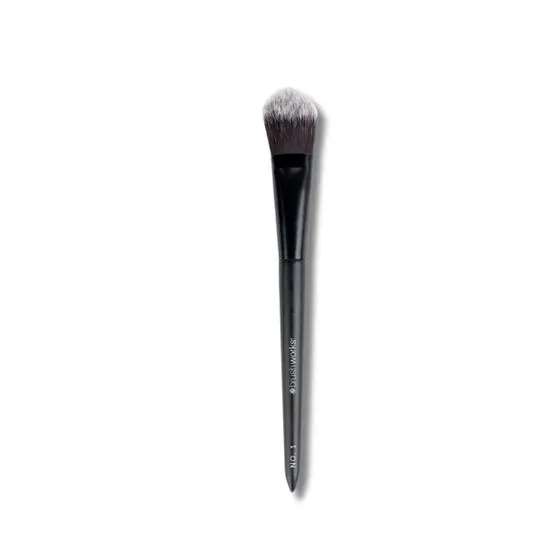 Brushworks No. 1 Foundation Brush