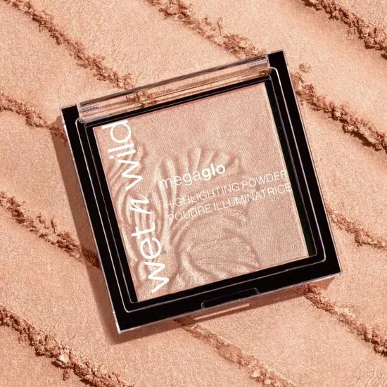 Wet N Wild Megaglo Highlighting Powder Blossom Glow