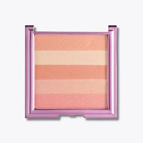 Collection Filter Finish Glow Powder Blush